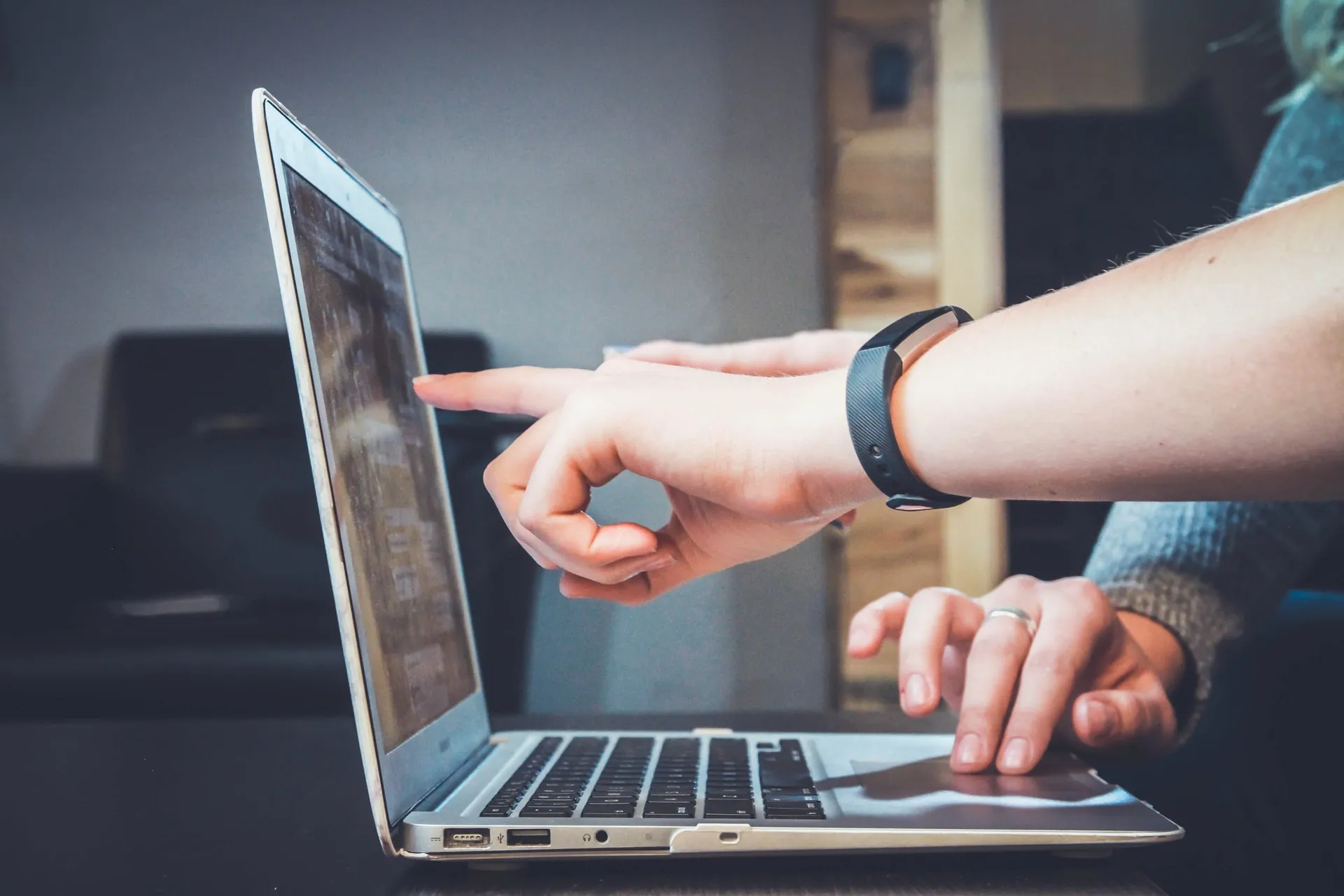 How to Prioritize Product Features - 8 Steller Strategies